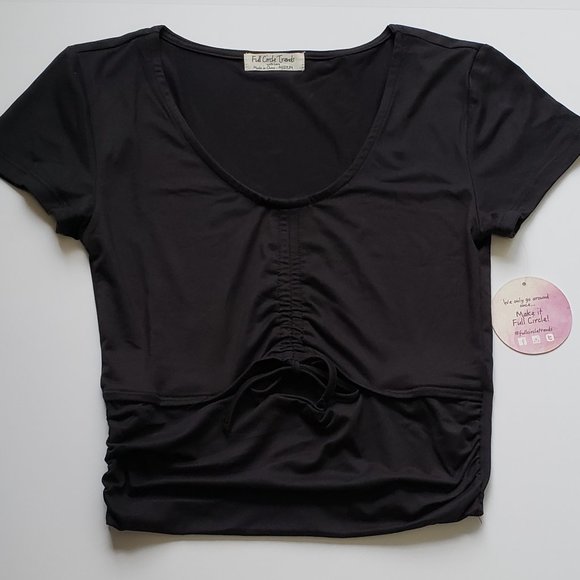 FULL CIRCLE TRENDS Front Drawstring Short Sleeve Top - Picture 2 of 3